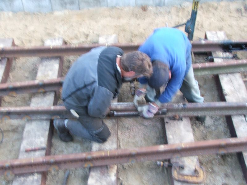 2009-10-01, Museumbahn Weichenbau40.JPG